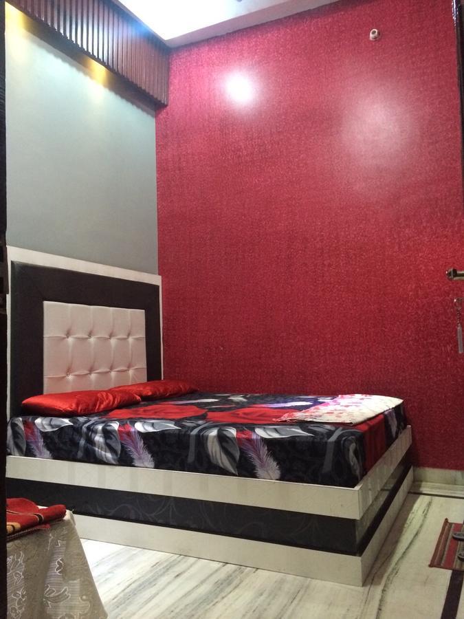 Hotel Gumber Sirsa Kültér fotó